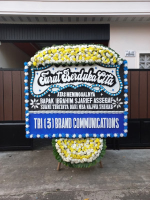 Papan Bunga Duka di Weime